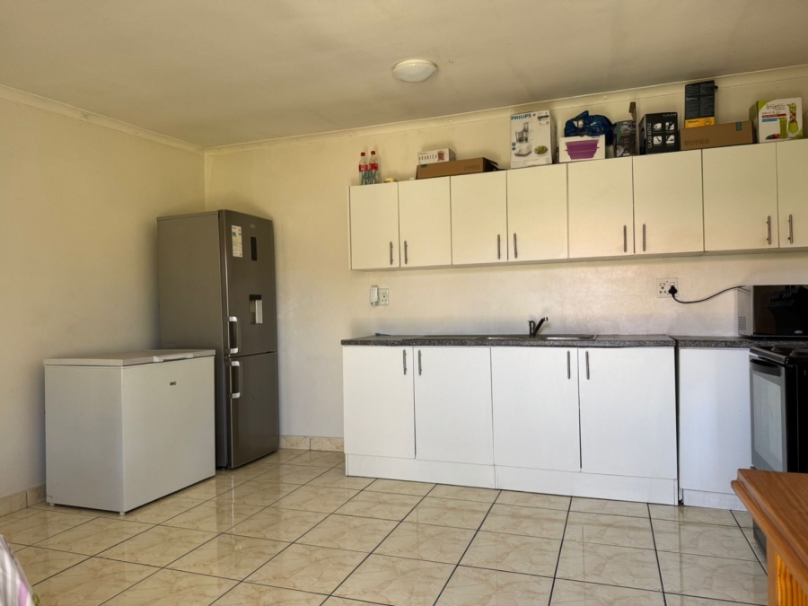 4 Bedroom Property for Sale in Glenlilly Western Cape